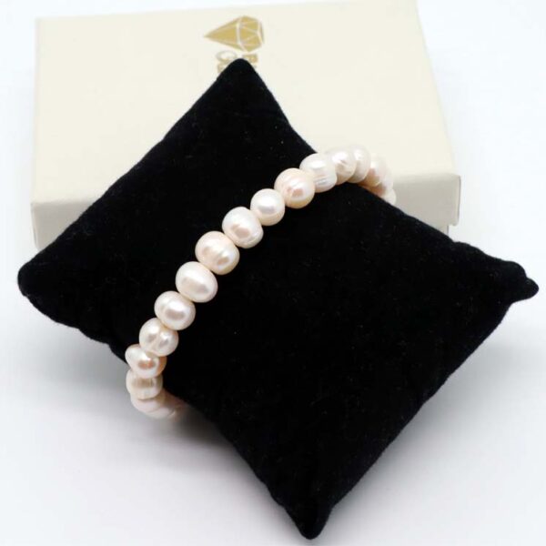 bracelet perlé blanc